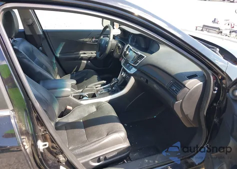 2013 Honda Accord Ex-L z USA, uszkodzony, nr VIN 1HGCR2F82DA040531